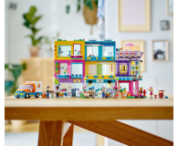 LEGO Friends 41704 Budynki przy głównej ulicy - 1032180 - zdjęcie 4